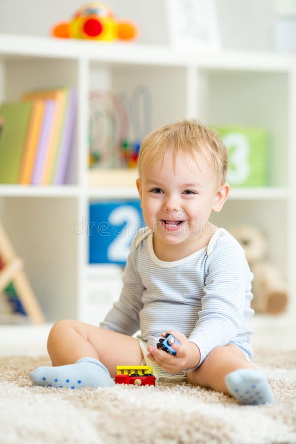 大力查处羽绒服以次充好、制售伪劣燃器具、开展加油站计量作弊集中执法行动