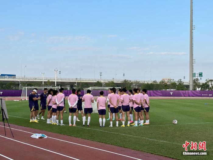 厦门阳光照亮大地后，中