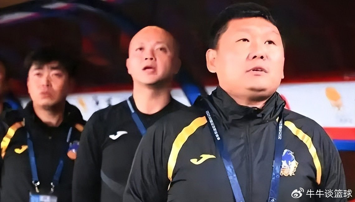 重庆铜梁龙开局连战不败 刘建业战术获认可 马康